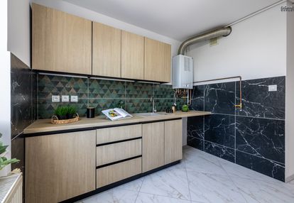 Jasne 2 pokojowe mieszkanie  z balkonem