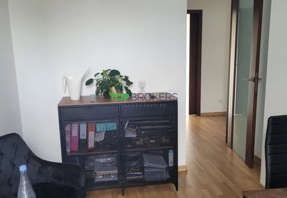 Przestronne 4 pokoje, klimatyzacja, garaż