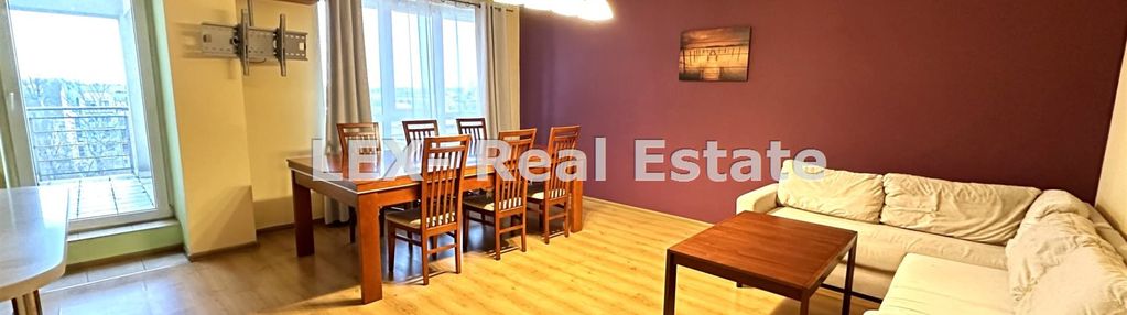 Apartament 83 m2 w ścisłym centrum pruszkowa.