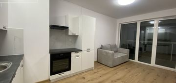 1-szy najemca, sadyba, garaż, blisko komunikacji