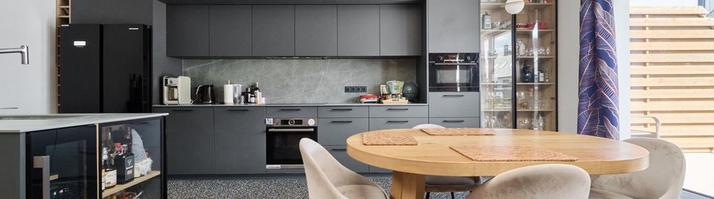 Na sprzedaż komfortowe 2-poziomowe mieszkanie!