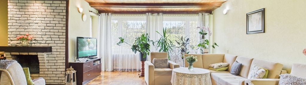 Przestronny dom rodzinny z działką 2000 m²