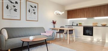 Loggia | garderoba | parking