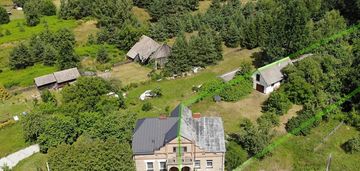 Pół bliźniaka w narewce