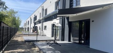 Segment z ogródkiem w cenie mieszkania w błoniu