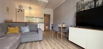 Centrum miasta 3 pokoje, szybkie wydanie.