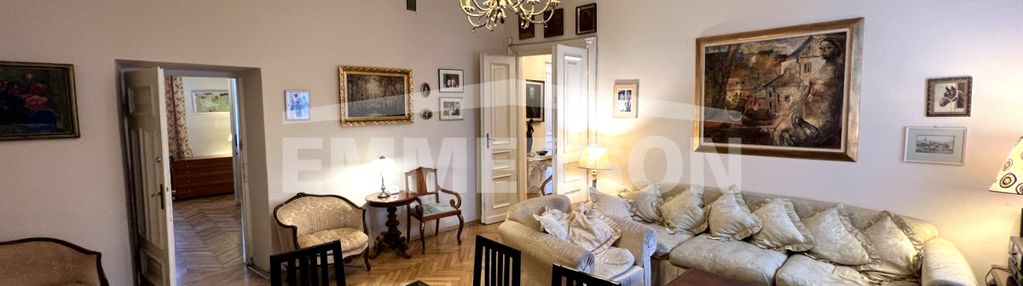 Apartament w kamienicy z 1900r.