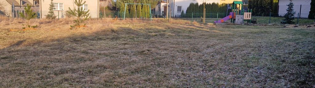 Działka budowlana niedaleko jeziora objęta mpzp