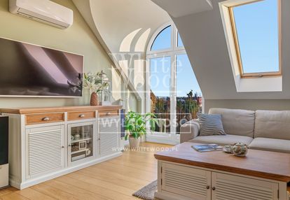 Straszyn | klimatyczne 3 pokoje | kominek i garaż