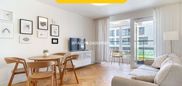 Kawalerka i piętro winda balkon garaż