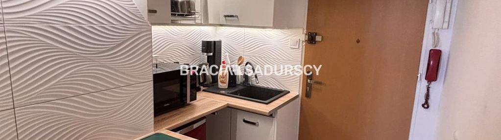 Śliczna,urządzona kawalerka przy pętli azory -27m2