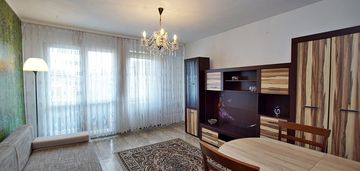 Nowa cena -3 pokoje z osobną kuchnią- dwa balkony!