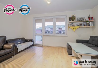 2 pokoje z oddzielną kuchnią i dużym balkonem