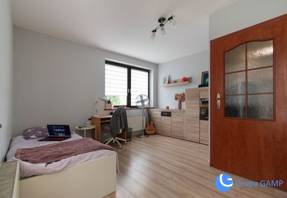 2 niezależne pok, dla 2-3 osób, al. 29 listopada