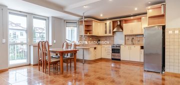 Kameralne 3 pokoje z dużym balkonem