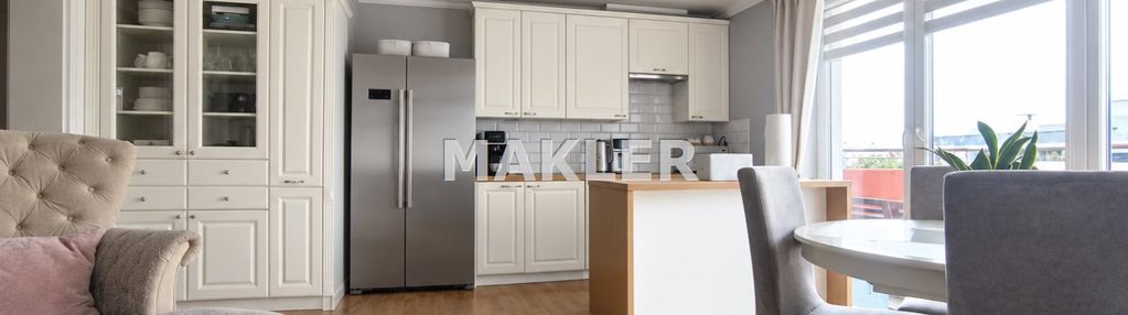 3pokoje,61m,winda,balkon,gotowe do zamieszkania