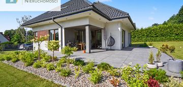 Nowoczesny dom przy lesie | 1500 m²