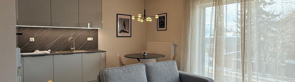 Komfortowe 2 pok. mieszkanie, balkon, garaż