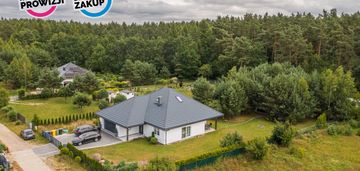 Piękny bungalow z prywatnym lasem - działka 2205m2