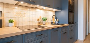 3 pokoje + balkon, 56 m² – idealne na start!