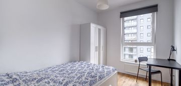 Słoneczny apartament w spektrum
