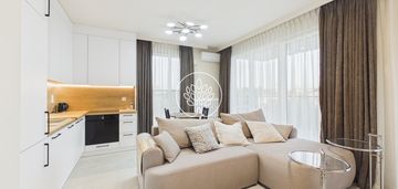 Pierwszy najemca / duży balkon / garderoba