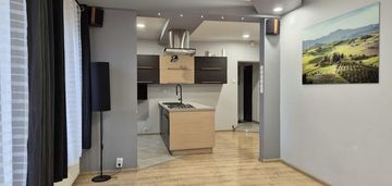 4-pokojowe słoneczne mieszkanie w boguszowie.