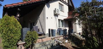 Dom na sprzedaż w 3 linii brzegowej od jeziora