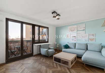 Przytulne mieszkanie w sercu saskiej kępy!