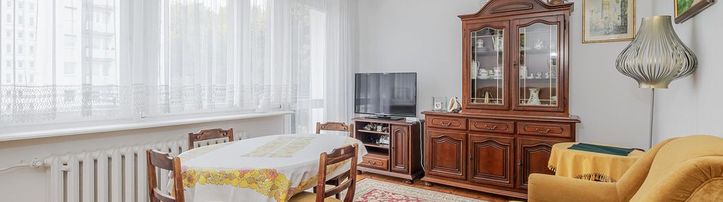 4 pokoje z osobną kuchnią w oliwie