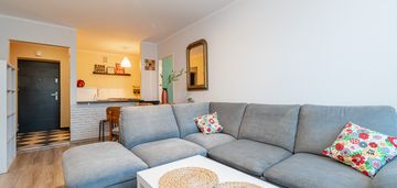 Zadbane 2 pokoje przy ul. bronowickiej, pow. 37 m2
