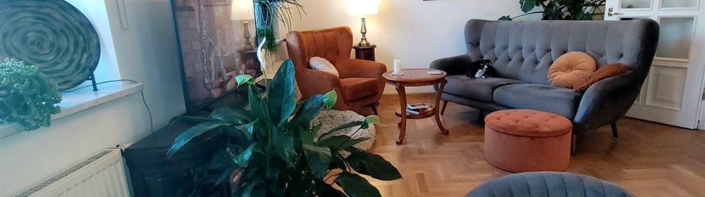 Komfortowe mieszkanie w kamienicy w centrum miasta