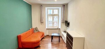 Kawalerka - stary targ - i piętro - po remoncie