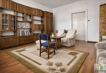 Duże 3-pokojowe mieszkanie do remontu.