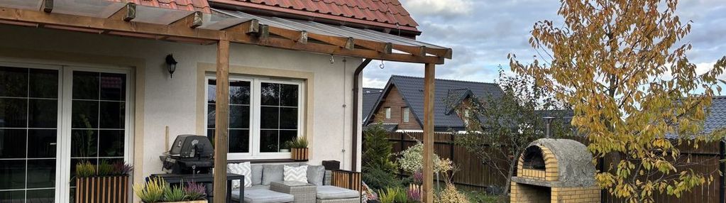 Nowoczesny dom z garażem w spokojnej okolicy