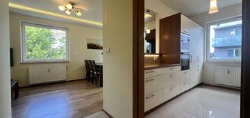 Winogrady 2 pokoje 50m2 balkon garaż super stan!