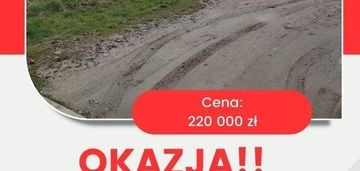 Działka budowlana z widokiem na góry roztocznik .