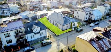 Dom 80 m2 z bud. gosp. i garażem | janów lubelski