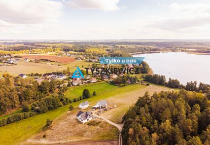 Urokliwy dom z widokiem na jezioro