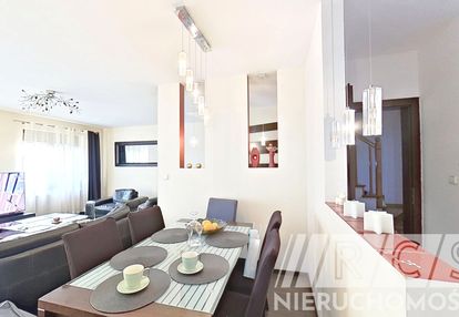 Przestronny,  dom w smolcu - z garażem i ogrodem