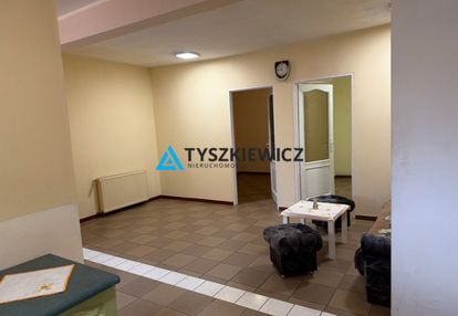Parter domu z ogrodem i osobnym wejściem