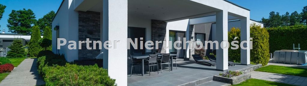 Rozgarty, zielona polana salon i trzy sypialnie