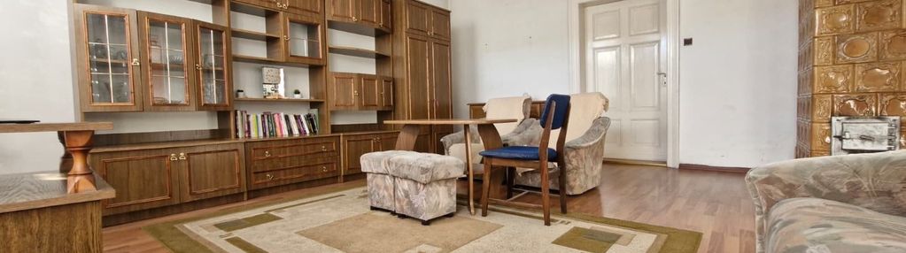 Duże 3-pokojowe mieszkanie do remontu.