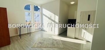 2 pok- balkon - odrestaurowana kamienica - dworcow