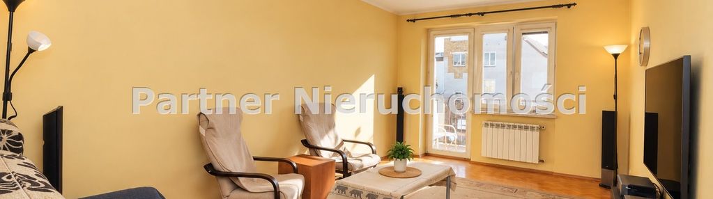 Koniuchy 3 pokoje, pełen rozkład, cegła, balkon!