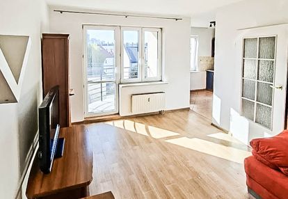 1 pok. 30m² | ul. odrowąża | nowy kleparz
