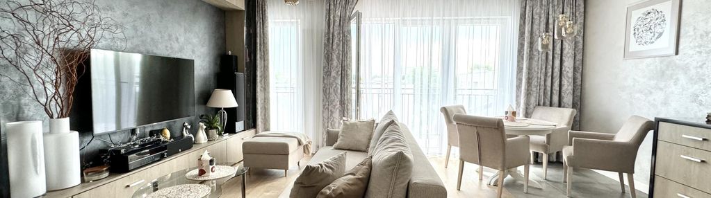 Jasny apartament z tarasem 24,5m2,b.dobry standard