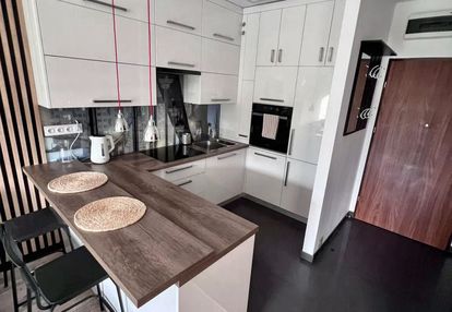 Balkon | parking | stabłowice | 38 m²