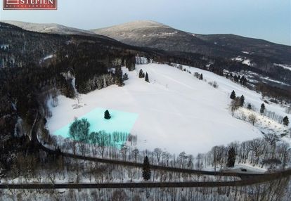 Grunt inwestycyjny w pięknym otoczeniu gór.