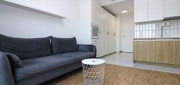 Jasne | nowoczesne | balkon | promenady